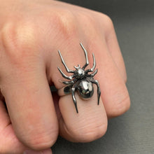 Load image into Gallery viewer, Gothic Unisex Stainless Steel Spider Ring