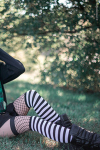 Fishnet Garter Thigh High Socks [Black/White]