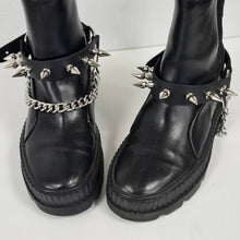 Load image into Gallery viewer, 1" Spike Genuine Leather Boot Strap