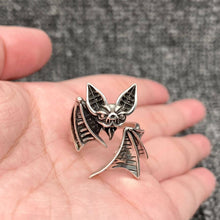 Load image into Gallery viewer, Gothic Style Adjustable Bat Ring