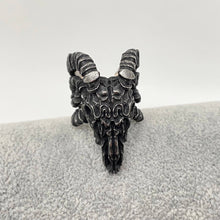 Load image into Gallery viewer, Blackening Dall Sheep Head Stainless Steel Skull Ring