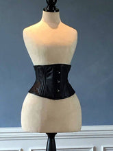 Load image into Gallery viewer, Waspie Corset - Leather